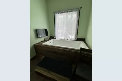 6635 E Chicago Road, Jonesville, MI 49250 - Photo 36