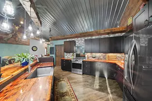 6635 E Chicago Rd, Jonesville, MI 49250 - Photo 10