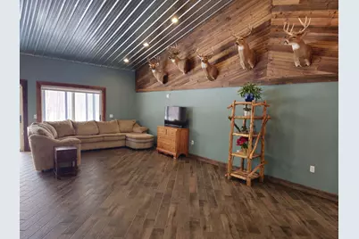 6635 E Chicago Road, Jonesville, MI 49250 - Photo 12