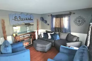 9814 Cass Ave, Taylor, MI 48180 - Photo 6