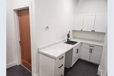 224 S River Avenue #1st Floor, Holland, MI 49423 - Photo 6