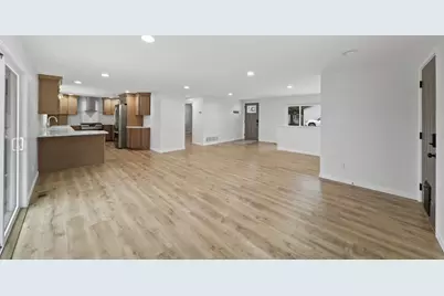 2037 Lake View Drive, Brooklyn, MI 49230 - Photo 4