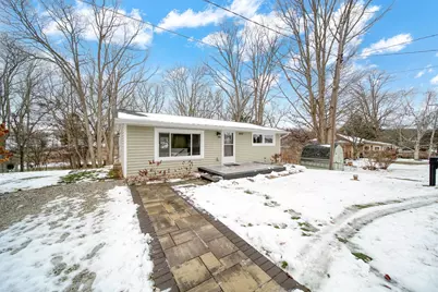 2037 Lake View Drive, Brooklyn, MI 49230 - Photo 12