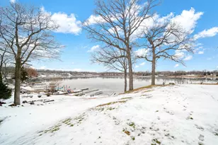 2050 Lake View Dr, Brooklyn, MI 49230 - Photo 20
