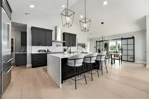 2284 Knapp Bluff Ct NE, Grand Rapids, MI 49525 - Photo 8