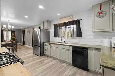 734 S Winter Street, Adrian, MI 49221 - Photo 12