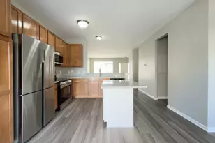 187 Center Blvd, Wixom, MI 48393 - Photo 6