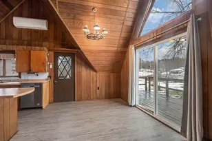 45601 Peninsula Dr E, Grand Junction, MI 49056 - Photo 16