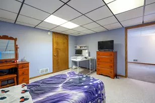 2223 Mapleton St NE, Grand Rapids, MI 49505 - Photo 22