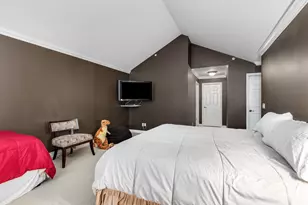 1393 Raliegh Pl, Troy, MI 48084 - Photo 20