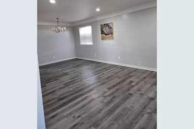 27294 W Pleasant Ridge Drive, Dearborn Heights, MI 48127 - Photo 6