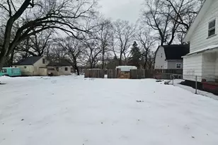 3037 5th St, Muskegon, MI 49444 - Photo 20