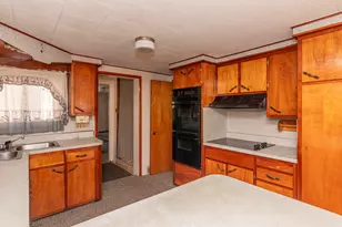 5188 Deep Point Dr, Portage, MI 49002 - Photo 10