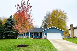 3801 Navaho Dr SW, Grandville, MI 49418 - Photo 2