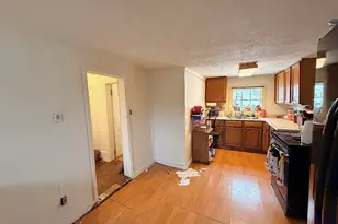 340 E Arbor Street E, Marcellus, MI 49067 - Photo 8