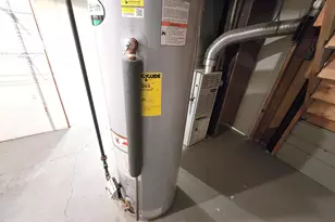 35161 Terrybrook Dr, Sterling Heights, MI 48312 - Photo 16