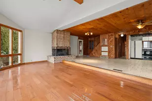41772 N Park St, Paw Paw, MI 49079 - Photo 12