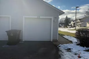 158 Hunters Ln NE, Rockford, MI 49341 - Photo 2