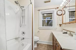 403 Keyes Dr, Parchment, MI 49004 - Photo 14