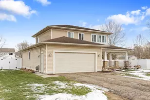 518 Dogwood Ln, Watervliet, MI 49098 - Photo 28