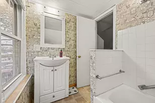 2419 Alamo Ave, Kalamazoo, MI 49006 - Photo 14