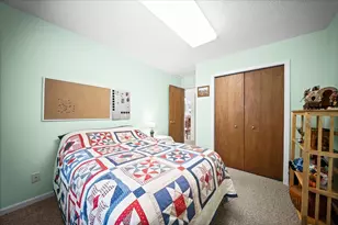 1128 Walnut Grove Dr, Norton Shores, MI 49441 - Photo 12