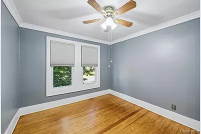 624 E Main Street, Brighton, MI 48116 - Photo 16