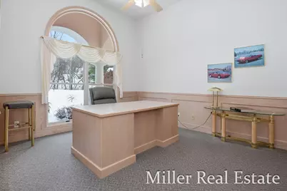 660 Indian Hills Drive, Hastings, MI 49058 - Photo 8