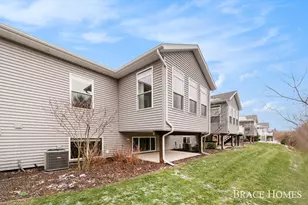 8119 Byron Creek Dr SW, Byron Center, MI 49315 - Photo 20