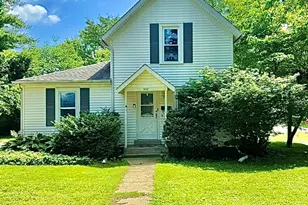 302 S Maple St, Sturgis, MI 49091 - Photo 1
