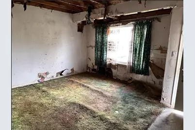 3365 Ridgecliffe Drive, Flint, MI 48532 - Photo 4