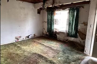 3365 Ridgecliffe Dr, Flint, MI 48532 - Photo 4