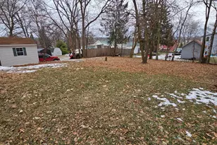 414 Quarterline St, Portland, MI 48875 - Photo 24