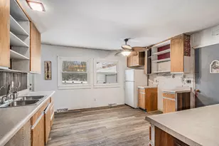 3039 Casper St, Kalamazoo, MI 49048 - Photo 4