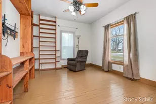 344 E Main St, Vermontville, MI 49096 - Photo 12