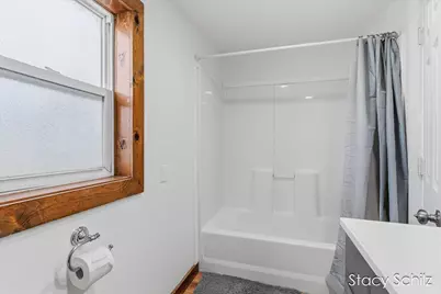 344 E Main Street, Vermontville, MI 49096 - Photo 18