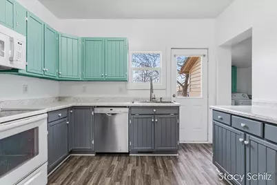 344 E Main Street, Vermontville, MI 49096 - Photo 6