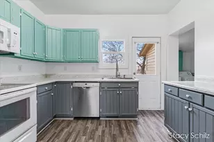 344 E Main St, Vermontville, MI 49096 - Photo 6