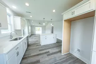 110 Creek Dr, Hart, MI 49420 - Photo 6