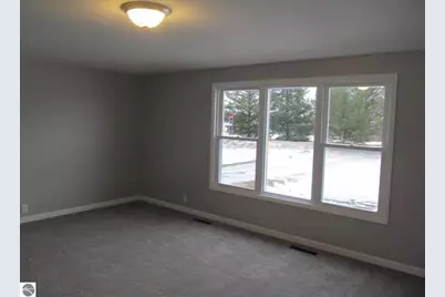 21024 Meceola Road, Paris, MI 49338 - Photo 6