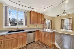 213 N Gorham St, Jackson, MI 49202 - Photo 16