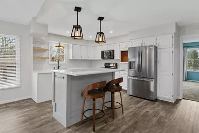 61833 Bayshore Drive, Sturgis, MI 49091 - Photo 8