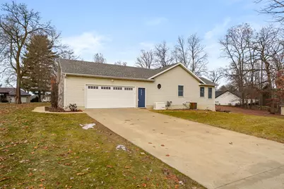 61833 Bayshore Drive, Sturgis, MI 49091 - Photo 2