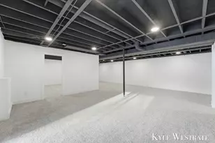 7976 10 Mile Rd NE, Rockford, MI 49341 - Photo 26