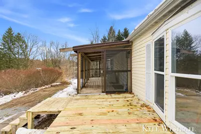 7976 10 Mile Road NE, Rockford, MI 49341 - Photo 34