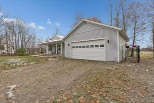 13891 Fox Ridge Ln, Allenton, MI 48002 - Photo 4