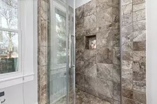 266 Bailey Ave, South Haven, MI 49090 - Photo 14