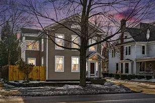 327 Monroe St, Allegan, MI 49010 - Photo 2