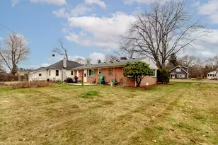 992 N Prospect Rd, Ypsilanti, MI 48198 - Photo 38