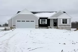 12712 S Elder Ave, Grant, MI 49327 - Photo 2